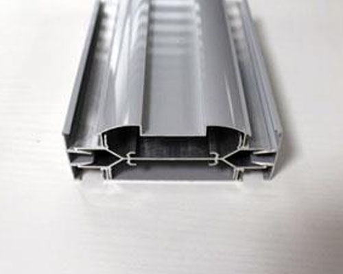 100款隔断主龙骨